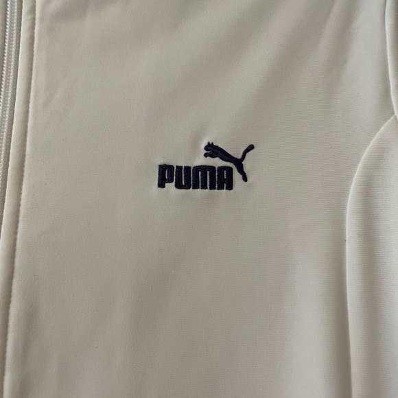 Puma zip up jacket - Picture 2 of 3
